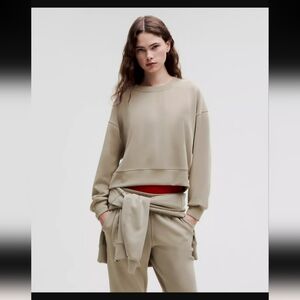 Lululemon Softstreme Perfectly Oversized Cropped Crew